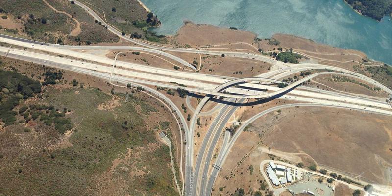 Serverless架构深度解析：企业云解决方案的革新力量与实战应用